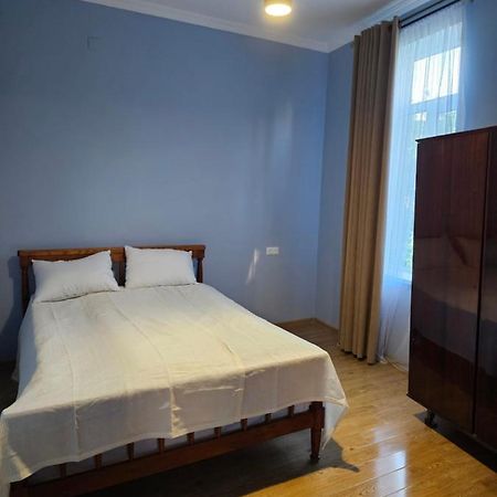 Guest House Mtani Near Colchis Fountain Кутаиси Экстерьер фото